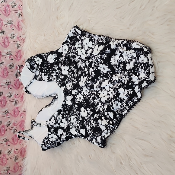 Avec Les Filles Floral One-piece Swimsuit, Size L - Picture 9 of 15